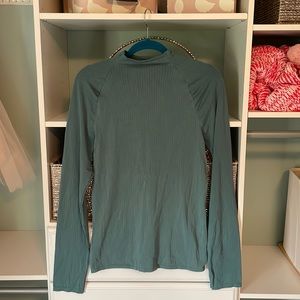 Anthropologie top NWT.